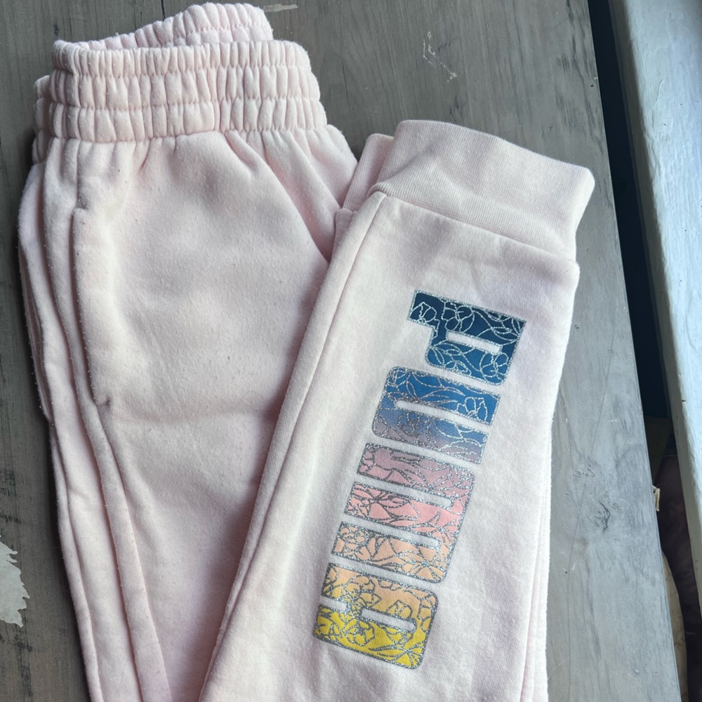 Puma jogging pants blush pink color